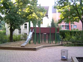 wurde 2002 eingeweiht